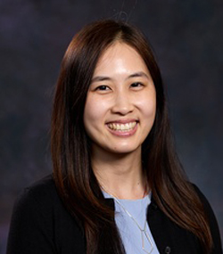 Chang_Hillary_1916-2846_250x285
